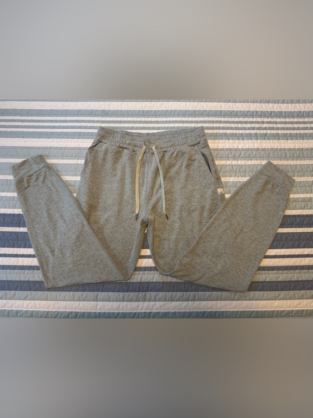EUC Light Grey Heather Vuori Performance Joggers - long inseam